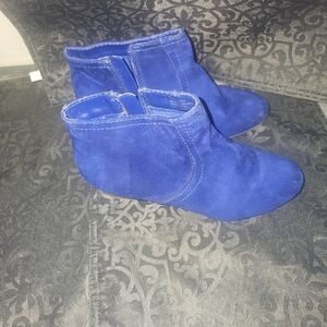 Cato Blue suede booties